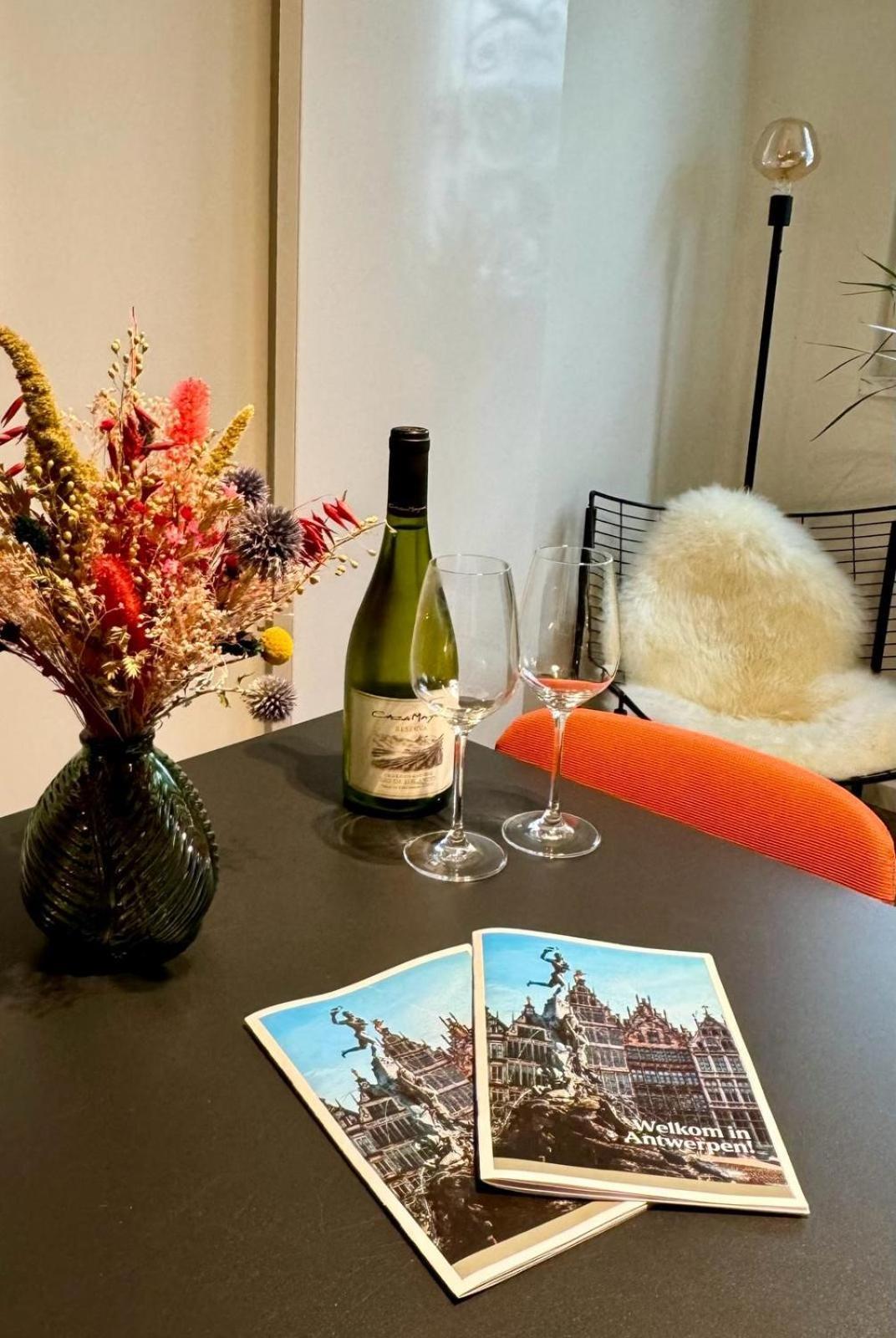 J1 - Urban Studio In Antwerpen Eksteriør bilde